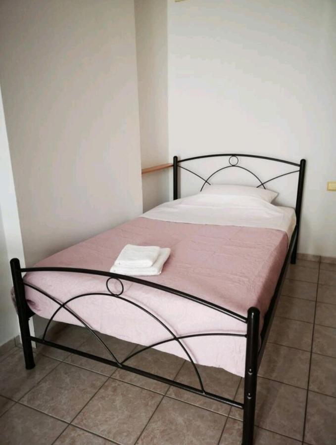 הרקליון Piranthou Studios & Apartments מראה חיצוני תמונה